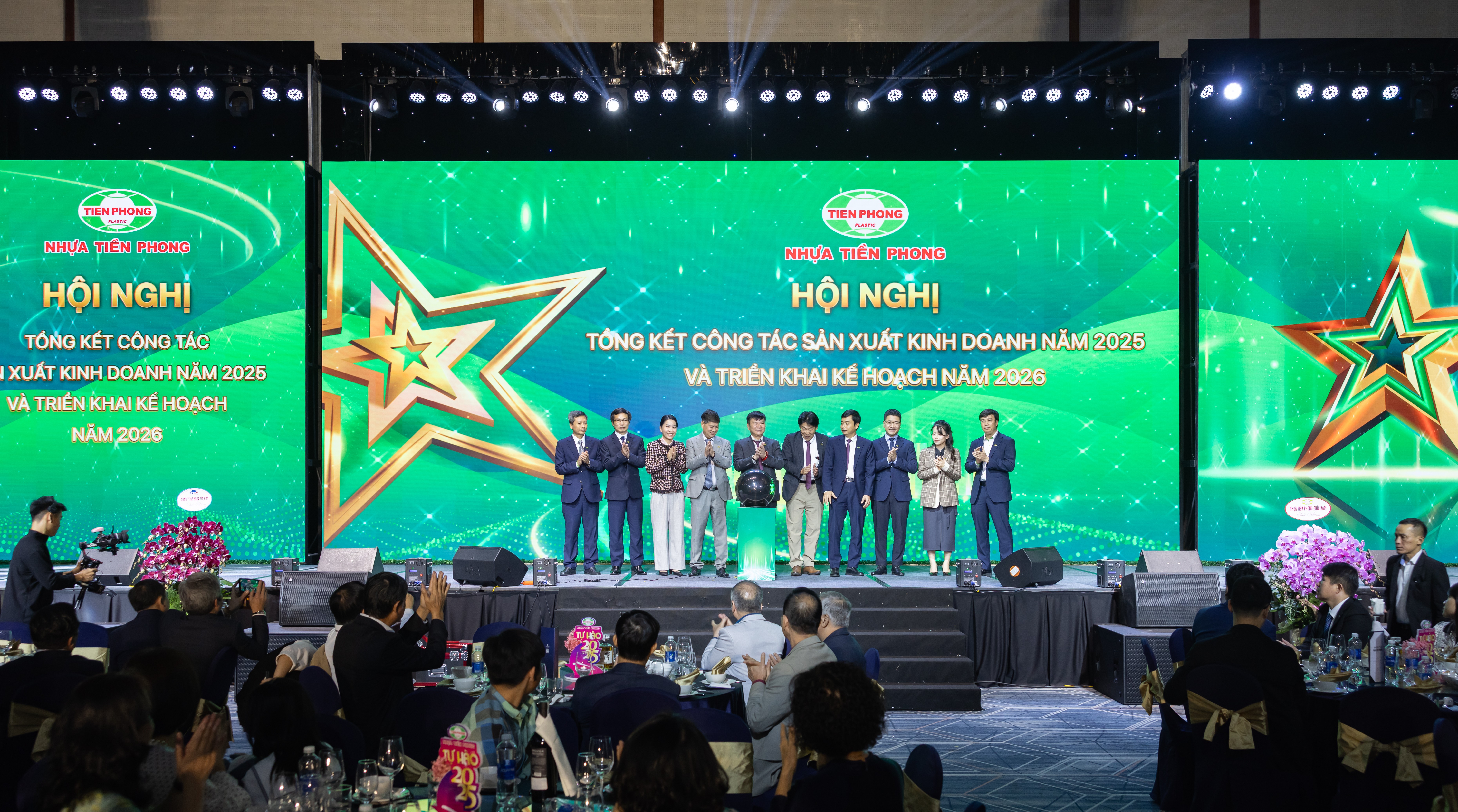 HỘI NGHỊ TỔNG KẾT NHỰA TIỀN PHONG 2025